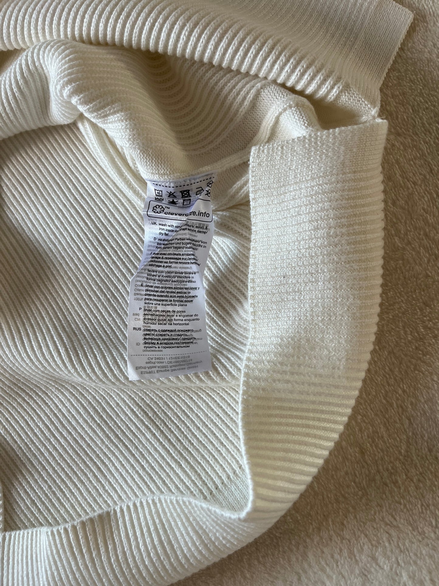 Pull col V ◻️ Esprit ◻️ T.XL