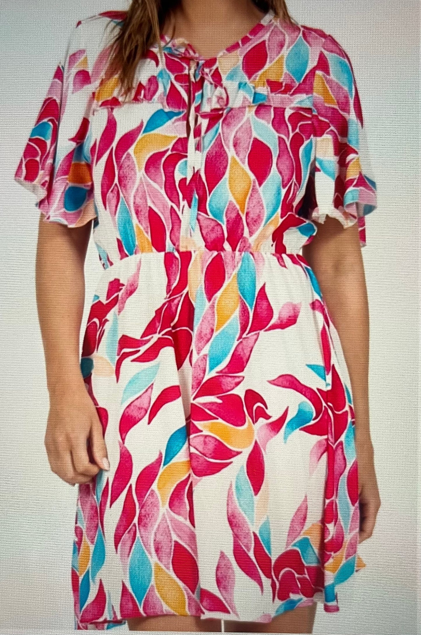 Robe courte fleurie
