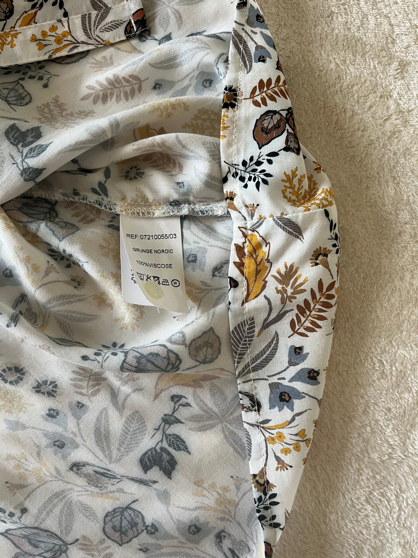 Blouse fleurie 🌻 Armand Thiery 🌻 T.3